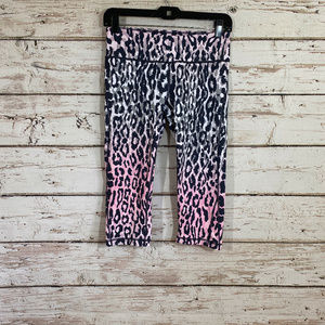 Zella ombre pink animal print leggings cropped